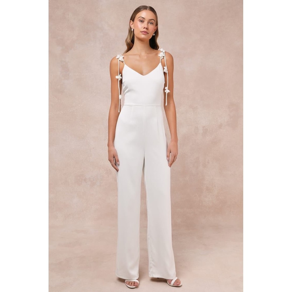 NWT Lulus Charmingly Aesthetic White Satin Tie-Strap‎ 3D Floral Jumpsuit L